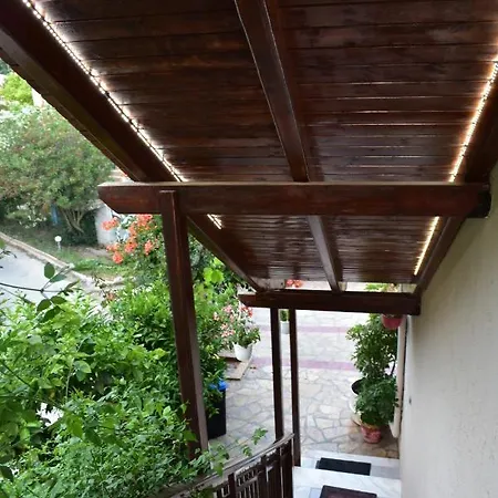 Apartmán Gardenos Mamas Reas