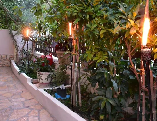 Gardenos Mamas Reas شقة